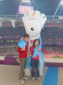 413539_516340165059376_890046018_o